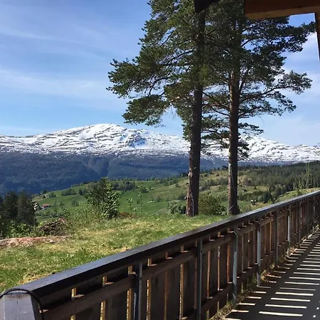 Panorama Logde Stryn, With Jacuzzi, Sauna And Spectacular Views! סטרין