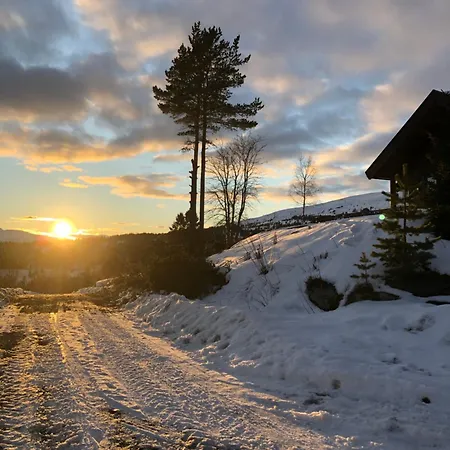 Panorama Logde Stryn, With Jacuzzi, Sauna And Spectacular Views! בית נופש סטרין